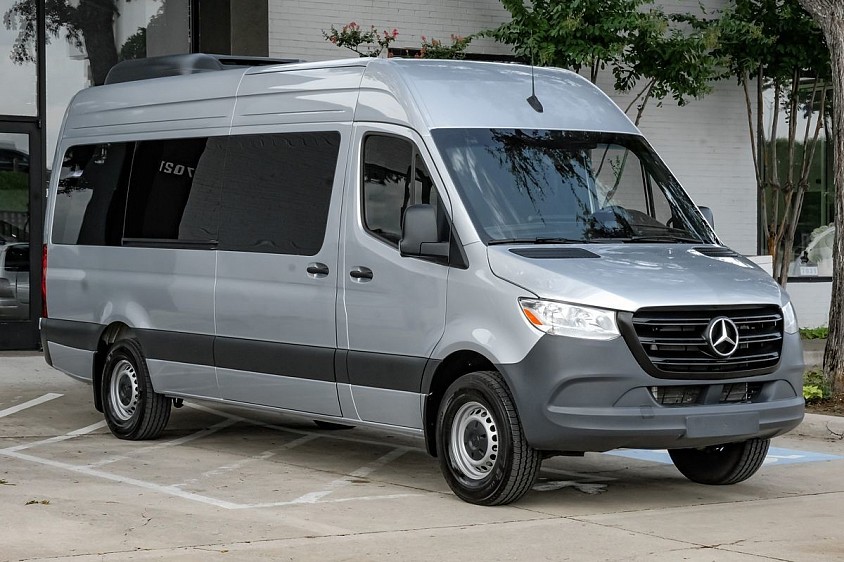 minibus hire